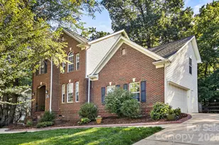 324 Brixham Pl, Fort Mill, SC 29708 - Photo 3