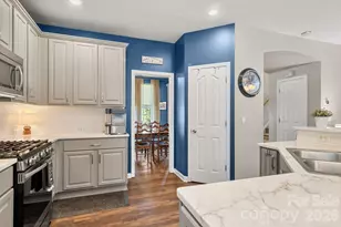 324 Brixham Pl, Fort Mill, SC 29708 - Photo 11