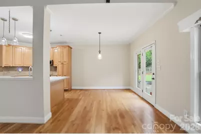 1099 Curve View Road, Lincolnton, NC 28092 - Photo 7