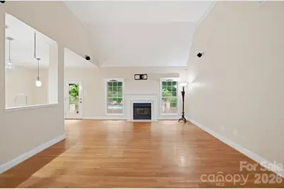 1099 Curve View Road, Lincolnton, NC 28092 - Photo 5