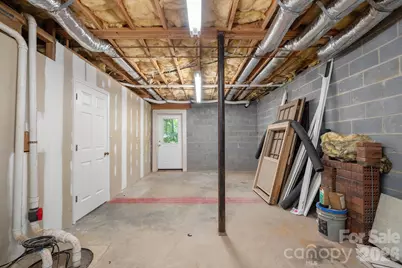 2150 9th Street NW, Hickory, NC 28601 - Photo 45