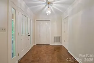 2150 9th St NW, Hickory, NC 28601 - Photo 5