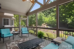 63 Whistlewood Ln, Hendersonville, NC 28739 - Photo 5