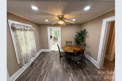 122 E Hargrave Street, Wadesboro, NC 28170 - Photo 11