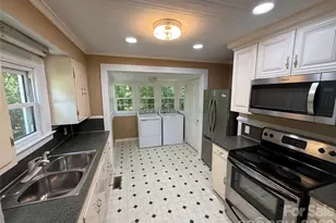 122 E Hargrave St, Wadesboro, NC 28170 - Photo 9