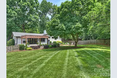 6139 Candlewood Drive, Charlotte, NC 28210 - Photo 27