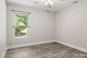 42 Queen Rd, Candler, NC 28715 - Photo 15