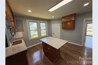 652 Cherry Street, Wadesboro, NC 28170 - Photo 9