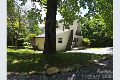 826 Shumont Road, Black Mountain, NC 28711 - Photo 7