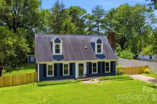9418 Split Rail Ln, Charlotte, NC 28227 - Photo 1