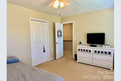 1688 Buffett Circle, Hickory, NC 28602 - Photo 13