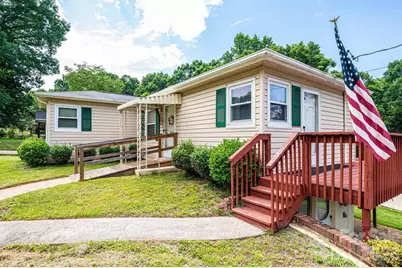 452 Swanson Drive SW, Lenoir, NC 28645 - Photo 5