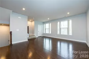 1736 Town Oak Ln, Charlotte, NC 28205 - Photo 7