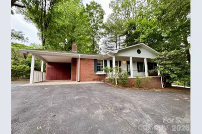 515 Lake Drive, Hendersonville, NC 28739 - Photo 1