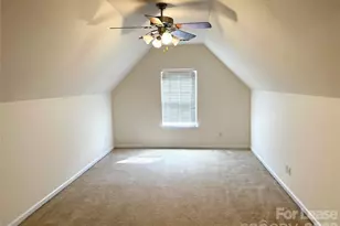 8227 Belmont Stables Dr, Charlotte, NC 28216 - Photo 17