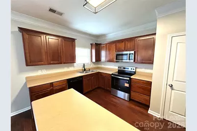 8227 Belmont Stables Drive, Charlotte, NC 28216 - Photo 13