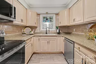 2235 Rexford Rd, Charlotte, NC 28211 - Photo 7