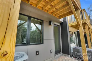 142 Mattoon St, Charlotte, NC 28216 - Photo 29