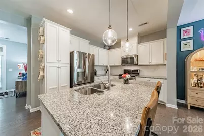 5636 Stonewells Drive, Charlotte, NC 28278 - Photo 5