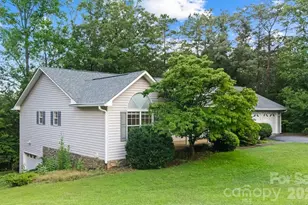 27 Red Maple Dr, Weaverville, NC 28787 - Photo 7