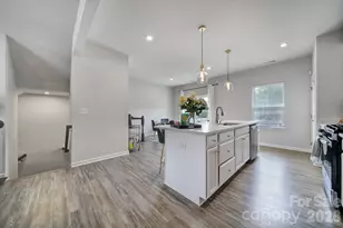 2528 Grantham Place Dr, Fort Mill, SC 29715 - Photo 15
