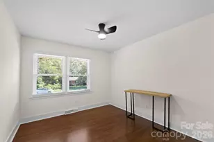 2014 Sandhurst Dr, Charlotte, NC 28205 - Photo 13