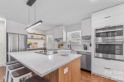2014 Sandhurst Drive, Charlotte, NC 28205 - Photo 7