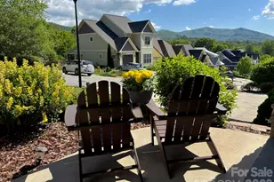 39 Tudor Way, Black Mountain, NC 28711 - Photo 3