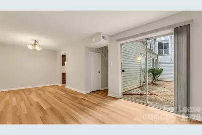 6927 Stonington Lane, Charlotte, NC 28227 - Photo 7