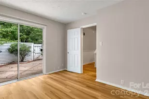6927 Stonington Ln, Charlotte, NC 28227 - Photo 11