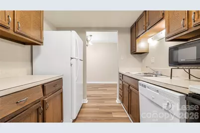 6927 Stonington Lane, Charlotte, NC 28227 - Photo 5