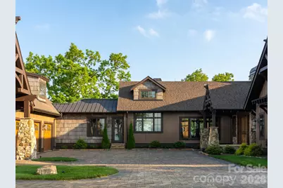93 N Snow Ridge Drive, Hendersonville, NC 28792 - Photo 9