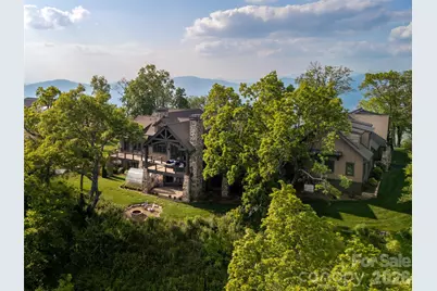 93 N Snow Ridge Drive, Hendersonville, NC 28792 - Photo 5