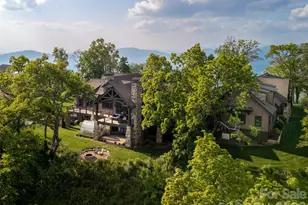 93 N Snow Ridge Dr, Hendersonville, NC 28792 - Photo 5