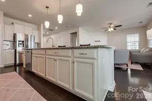 11027 Wrigley Mansion Dr, Charlotte, NC 28273 - Photo 27