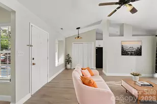 2705 Tiergarten Ln, Charlotte, NC 28210 - Photo 13