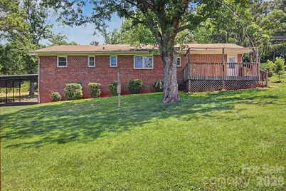 12 Webster Street, Weaverville, NC 28787 - Photo 5