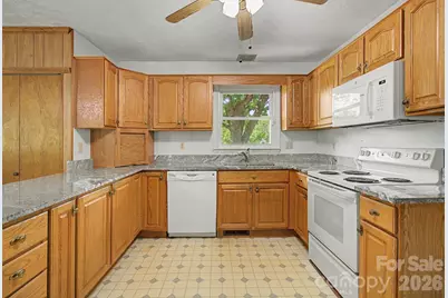 12 Webster Street, Weaverville, NC 28787 - Photo 17