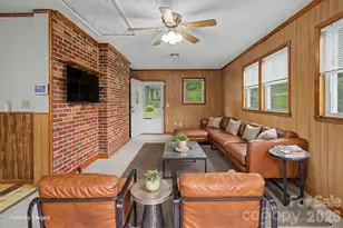 12 Webster St, Weaverville, NC 28787 - Photo 21