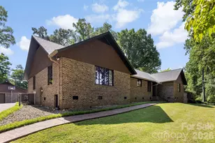 114 Old Mine Rd, Mount Holly, NC 28120 - Photo 1