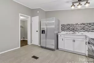 133 Kristey Ln, Hendersonville, NC 28792 - Photo 25