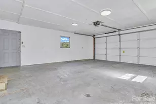 133 Kristey Ln, Hendersonville, NC 28792 - Photo 43