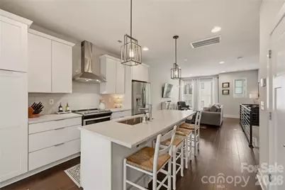 1747 Cannon View Lane, Charlotte, NC 28208 - Photo 3
