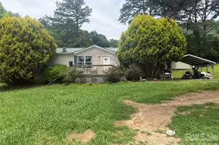 124 Debbie Ln, Hayesville, NC 28904 - Photo 1