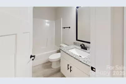 1033 19th Street NE #37 & 38, Hickory, NC 28601 - Photo 17
