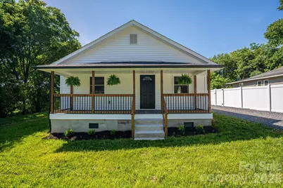 733 S Grove Street Extension, Lincolnton, NC 28092 - Photo 3