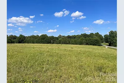 000 E Homestead Avenue, Boiling Springs, NC 28017 - Photo 9