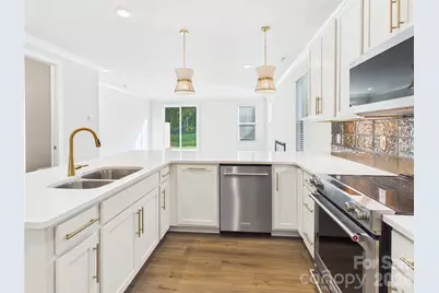 2645 Ravencroft Drive #2C, Charlotte, NC 28208 - Photo 9