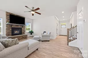 10295 October Glory Wy, Charlotte, NC 28215 - Photo 13