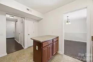 3132 Heathstead Place, Charlotte, NC 28210 - Photo 9